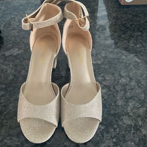 Dream pairs wedding shoes size 10